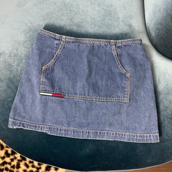 Vintage Tommy Jeans Denim Mini Skirt With Front Pocket Logo Small - Picture 1 of 5